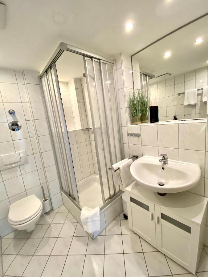 Ferienresidenz Seegarten -Andrea App1 - Beheizter Indoor-Pool Bodman-Ludwigshafen Ngoại thất bức ảnh